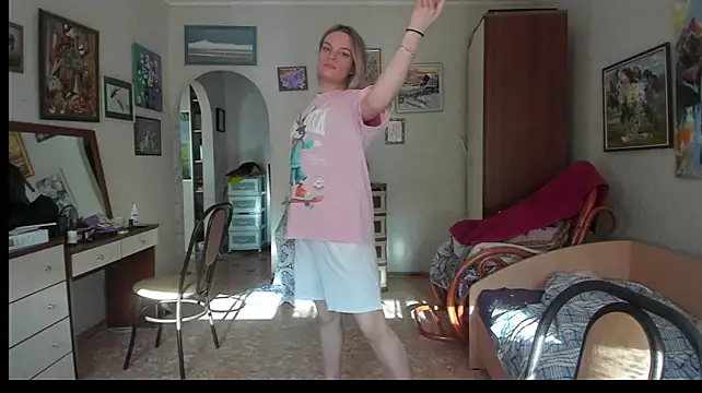 عرض كام milliKira006