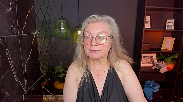 Chatroom XXX en direct de NataliMellow