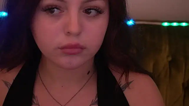 SinfulKittenn Obrolan Langsung XXX