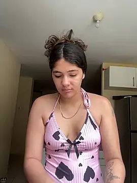 diosa_sofia19: απευθείας συνομιλία ΧΧΧ