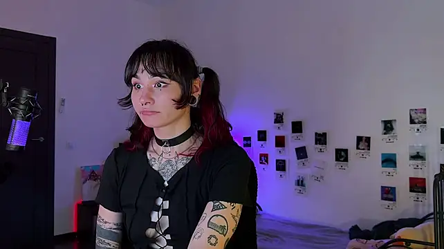 deadlysweet's Live XXX Chat