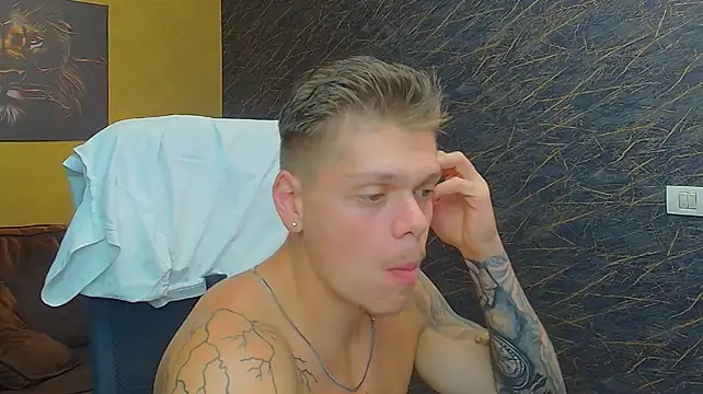 NicoTroy Webcamshow