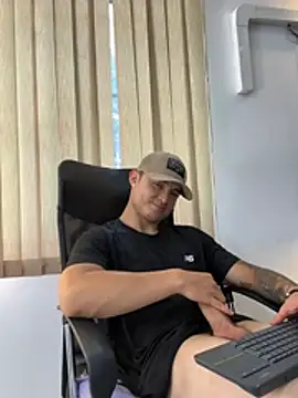 Alexander_ferre Adlı Modelin Web Kamerası Şovu