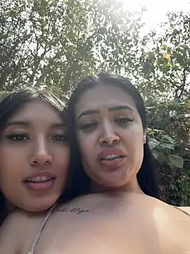 Chat XXX ao vivo de Sara_fun