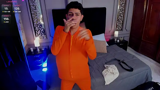 Czat XXX na żywo – Lucas_West_