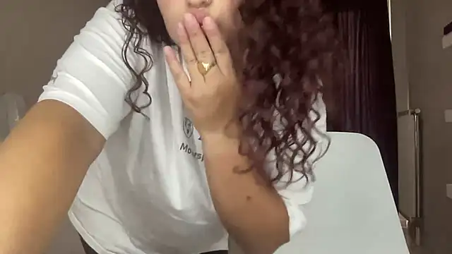 Elpatrona94 Webcamshow