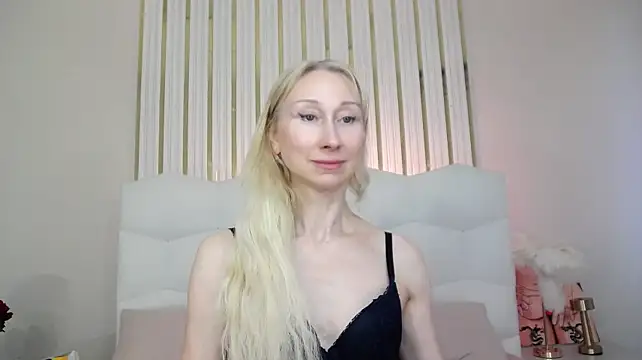Chat +18 de KissDreamm ao vivo