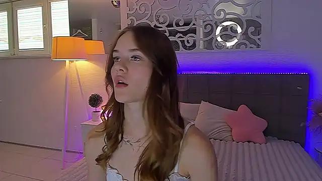 LuisaClover 라이브 XXX 채팅