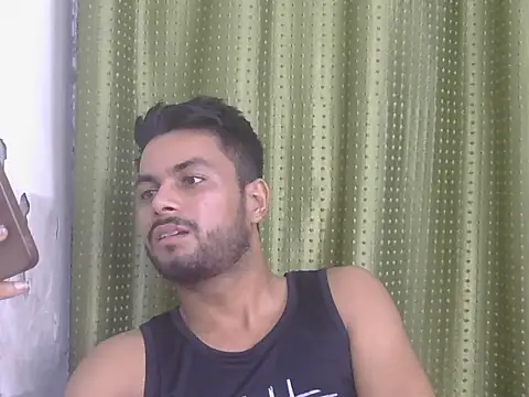 Czat XXX na żywo – Stubborndesiboy