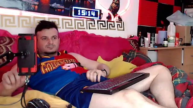 Hugec0ck007 Chat XXX live