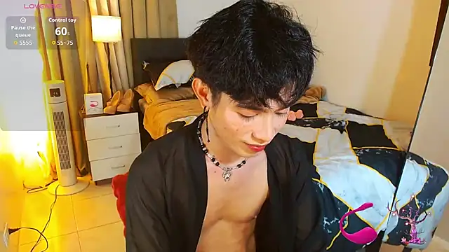 دردشة WildestTwink الجنسية المباشرة