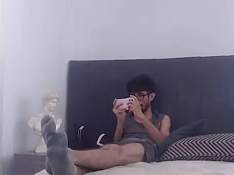 sasuke_bigcock Live XXX Chat