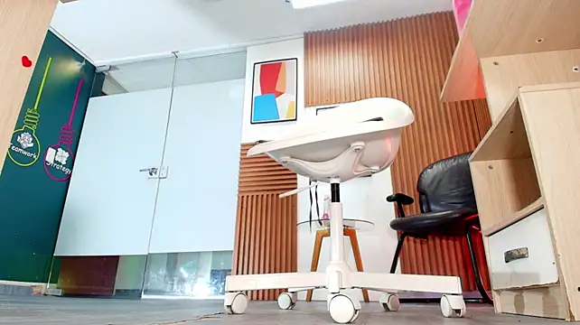 Chat +18 de sweet_mile ao vivo