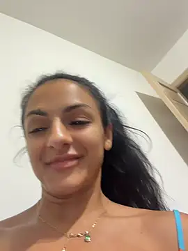 Sinnmara Chat XXX live