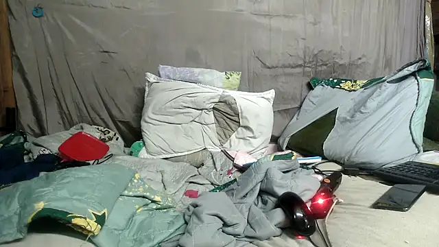 XXX chat uživo modela Camodick