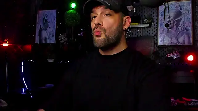 LexHardy 即時 XXX 聊天