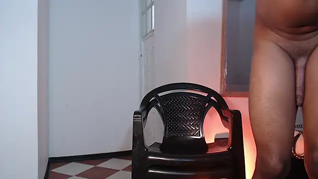 Dani-brown Adlı Modelin Canlı XXX Sohbeti