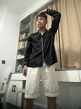8k6660 在線直播表演
