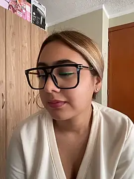 Miabonnett_ Chat XXX in diretta