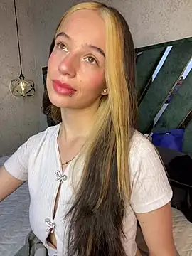 Chatroom XXX en direct de aly_16