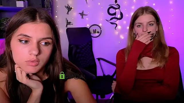 Chat XXX en directo de lisa_dark_