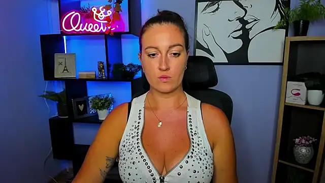 FUN_AMIn Live XXX chat