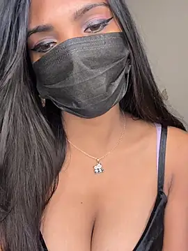 Lovely_Babiee Шоу с уебкамера