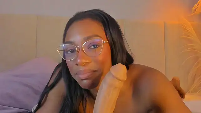 aprilebony_ Chat XXX in diretta
