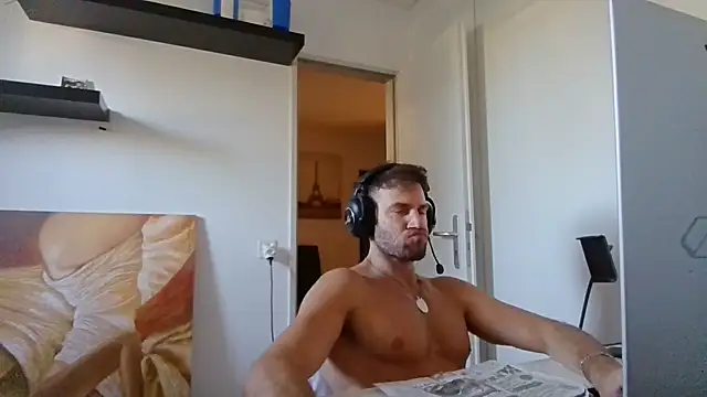 Онлайн чат XXX alpha-hunk