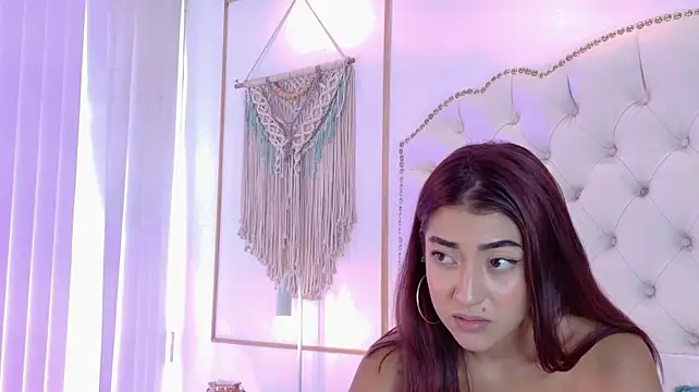 AriaStonne's Live XXX Chat