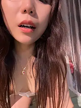 xiaoyizi20261 现场XXX聊天