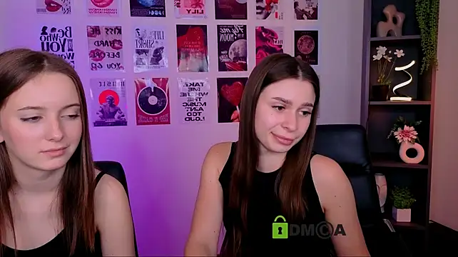 Chat +18 de flora_ri ao vivo