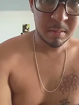 VictorPrince27 live XXX chat