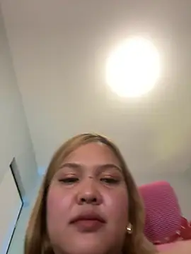 Živý XXX chat MissMaddieVera