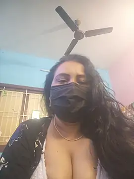 honeyrose-tamil Adlı Modelin Canlı XXX Sohbeti