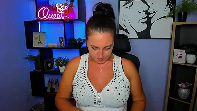 FUN_AMI Chat XXX in diretta