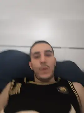 XXX chat uživo modela Padrone990