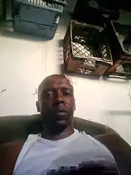 Chat +18 de Rheo29 ao vivo