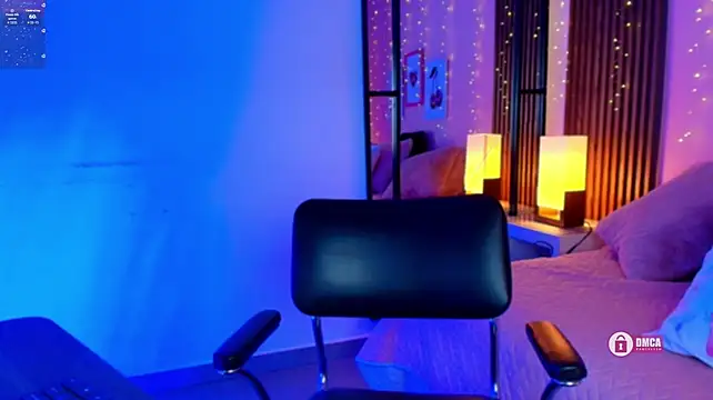Chat +18 de eimy_mitchell ao vivo