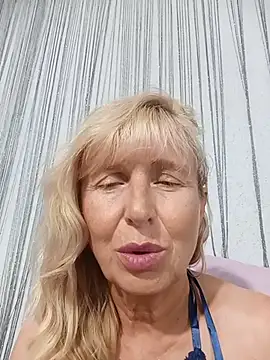 Czat XXX na żywo – TrinaAdair