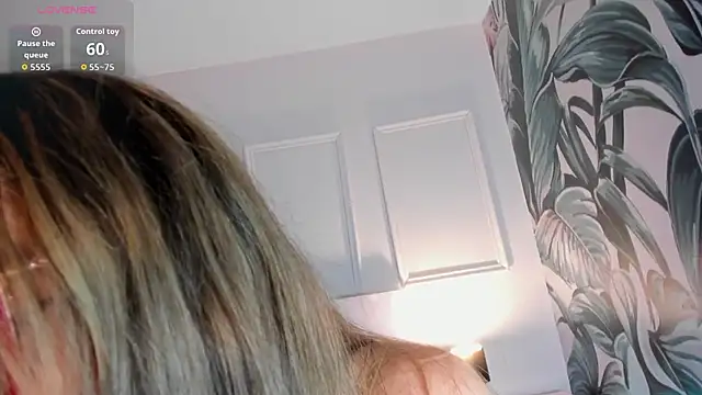 Hada_Magica Chat XXX in diretta