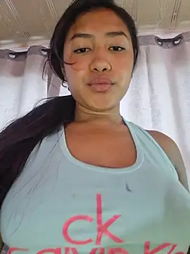 Hot_Sophy_ Pertunjukan Webcam
