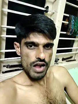 Chat +18 de boy___Hot ao vivo