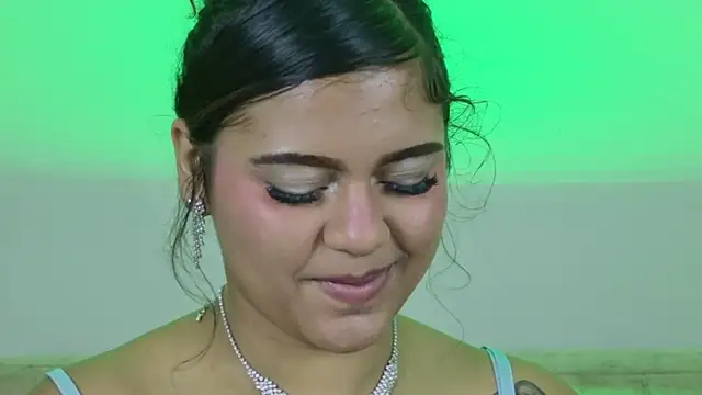 Chat +18 de BELLA_TENTATION_CR ao vivo