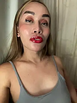 Chat +18 de RomanticPearlTS ao vivo