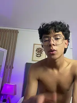 Chat XXX Live Adams__Bobby