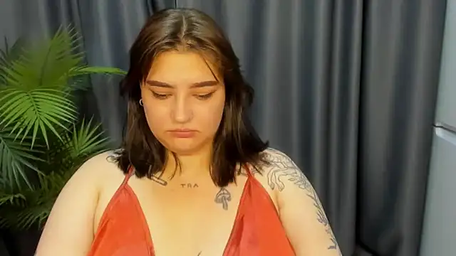 Chat +18 de NikkiSummer ao vivo