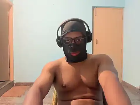 Pokazy przed kamerką – kinkslayher