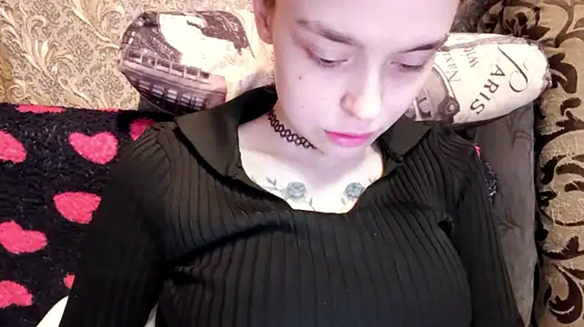 CaraDelevingnee Live XXX-Chat