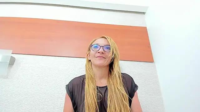maddy_cartter élő XXX-chatje